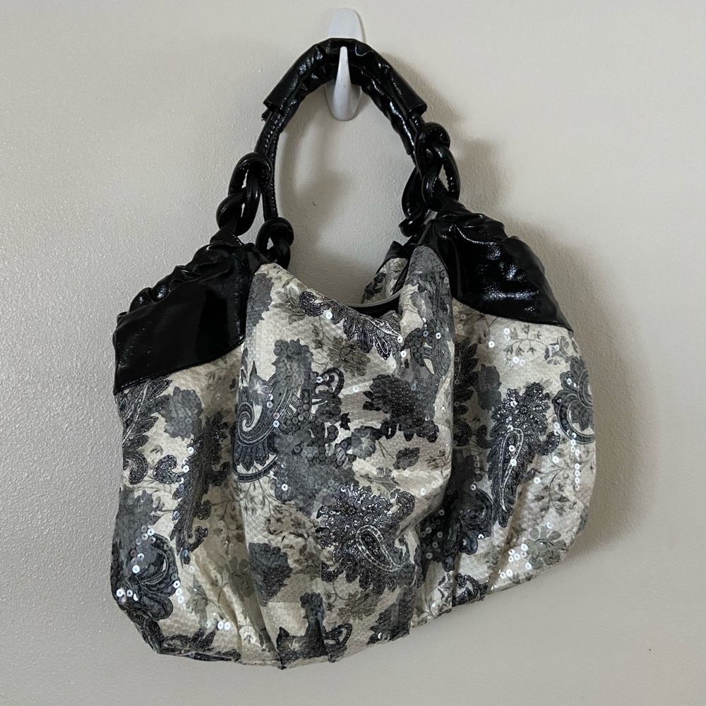 Sequin Purse from the Buckle